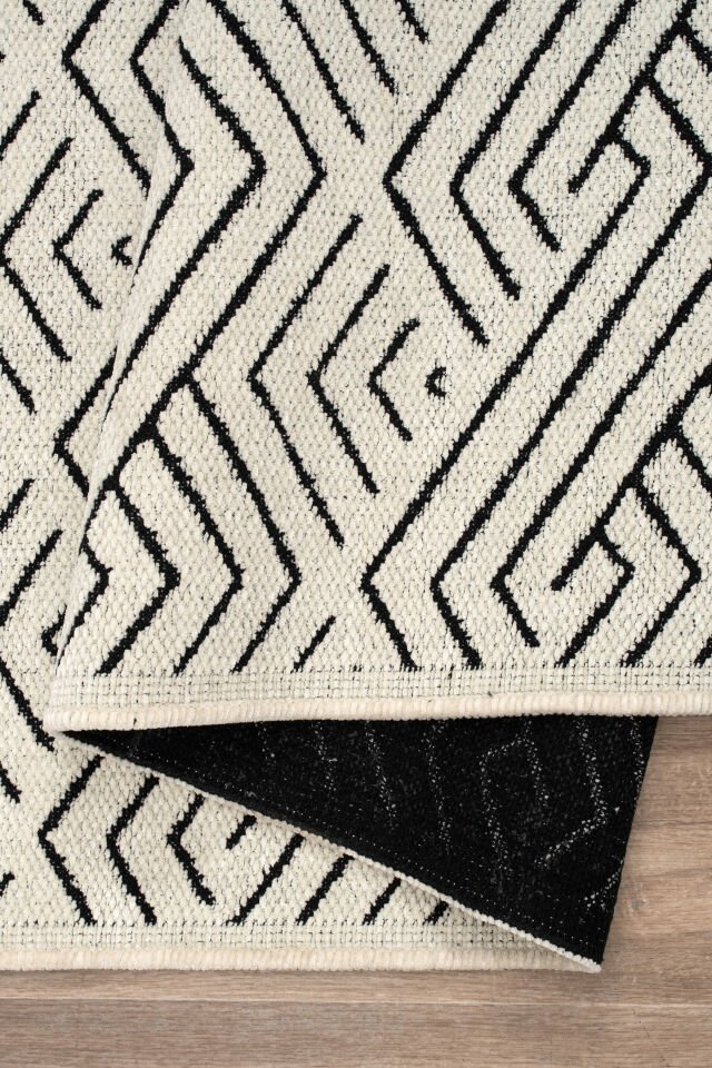 Serelia Şönil Kilim Dokuma ve Kaymaz Taban Antialerjik Makinede Yıkanabilir Leke Tutmaz Halı Beyaz